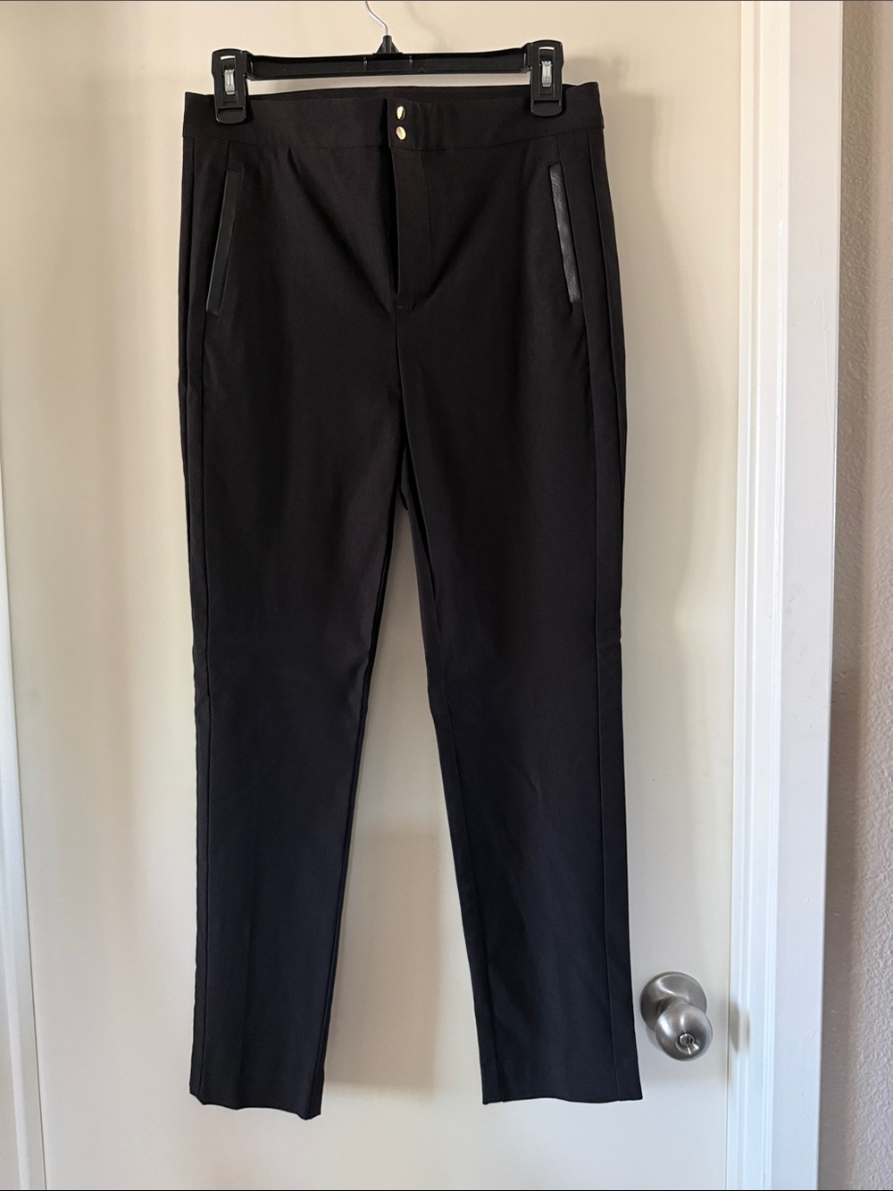 Chico's Black Slim Ponte Ankle Pants